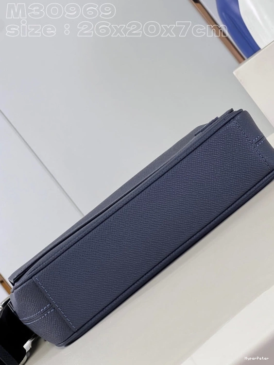 PM DISTRICT VUITTON LOUIS 0711